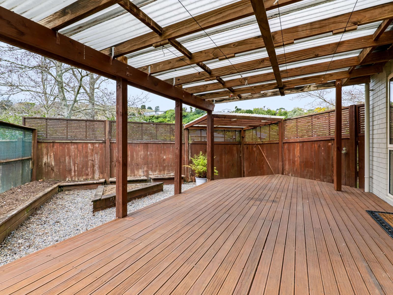 55 Poplar Grove, Whalers Gate
