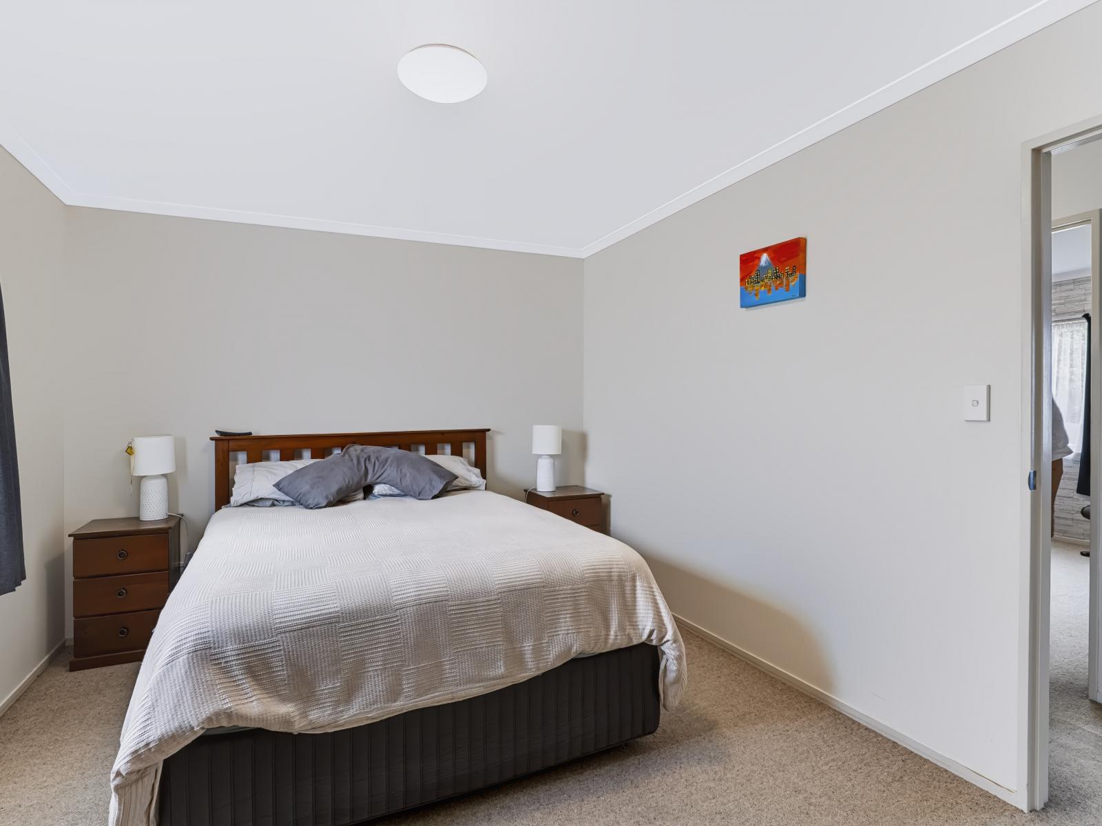 55 Poplar Grove, Whalers Gate