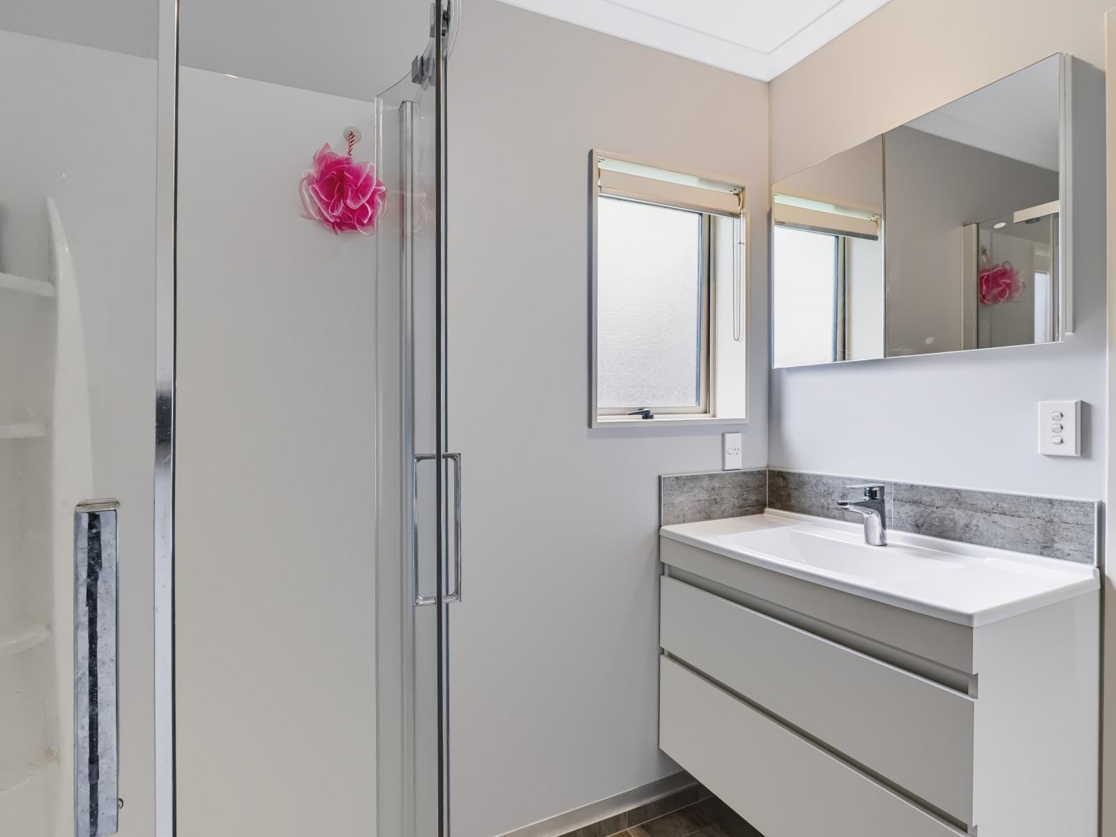55 Poplar Grove, Whalers Gate