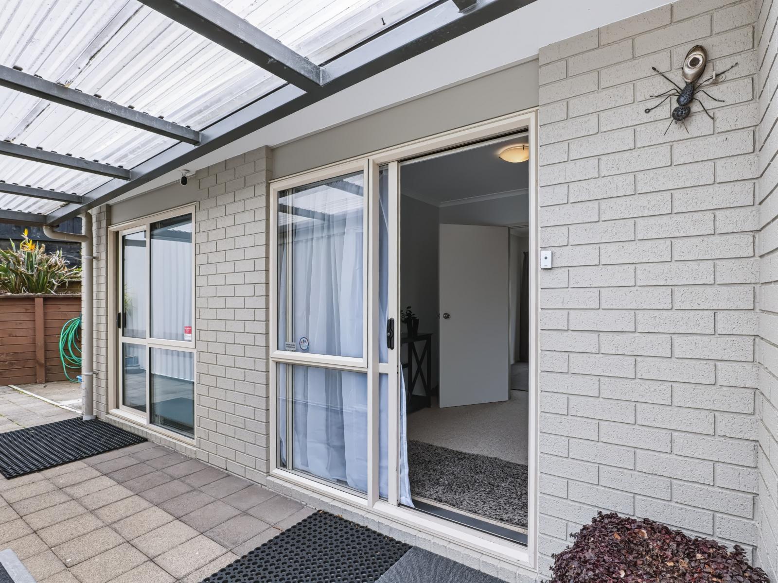 55 Poplar Grove, Whalers Gate