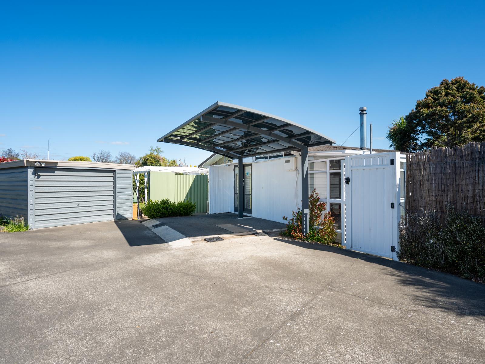 617 Park Road North, Parkvale