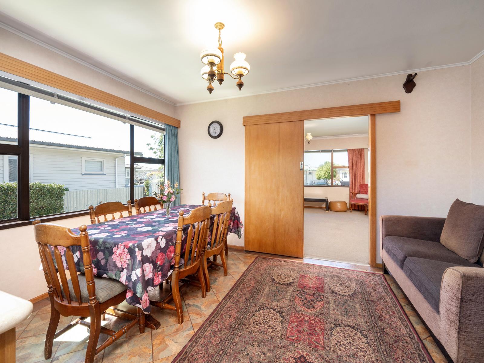 907 Townshend Place, St Leonards
