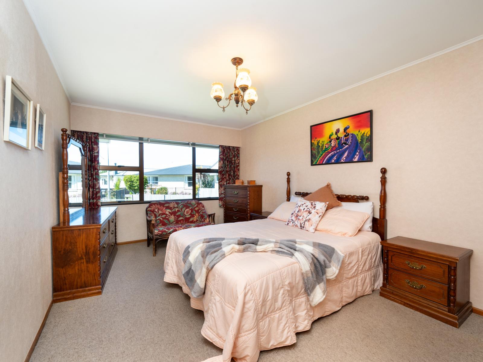 907 Townshend Place, St Leonards