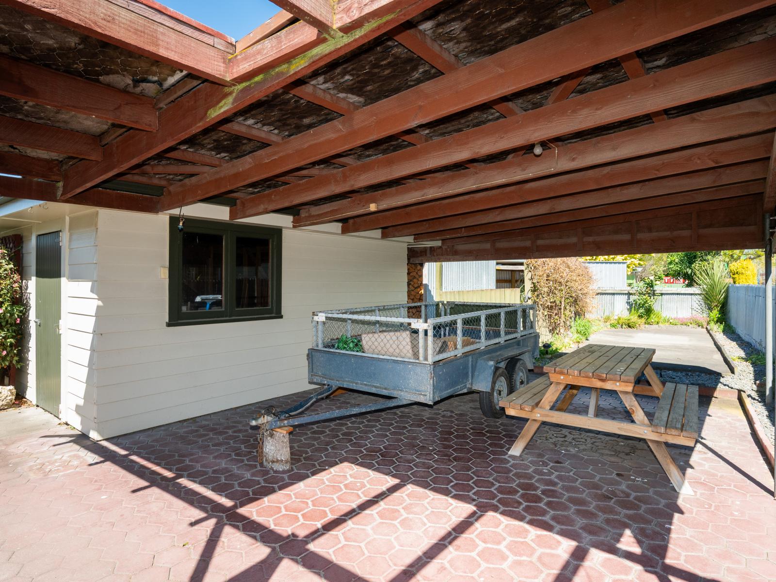 907 Townshend Place, St Leonards