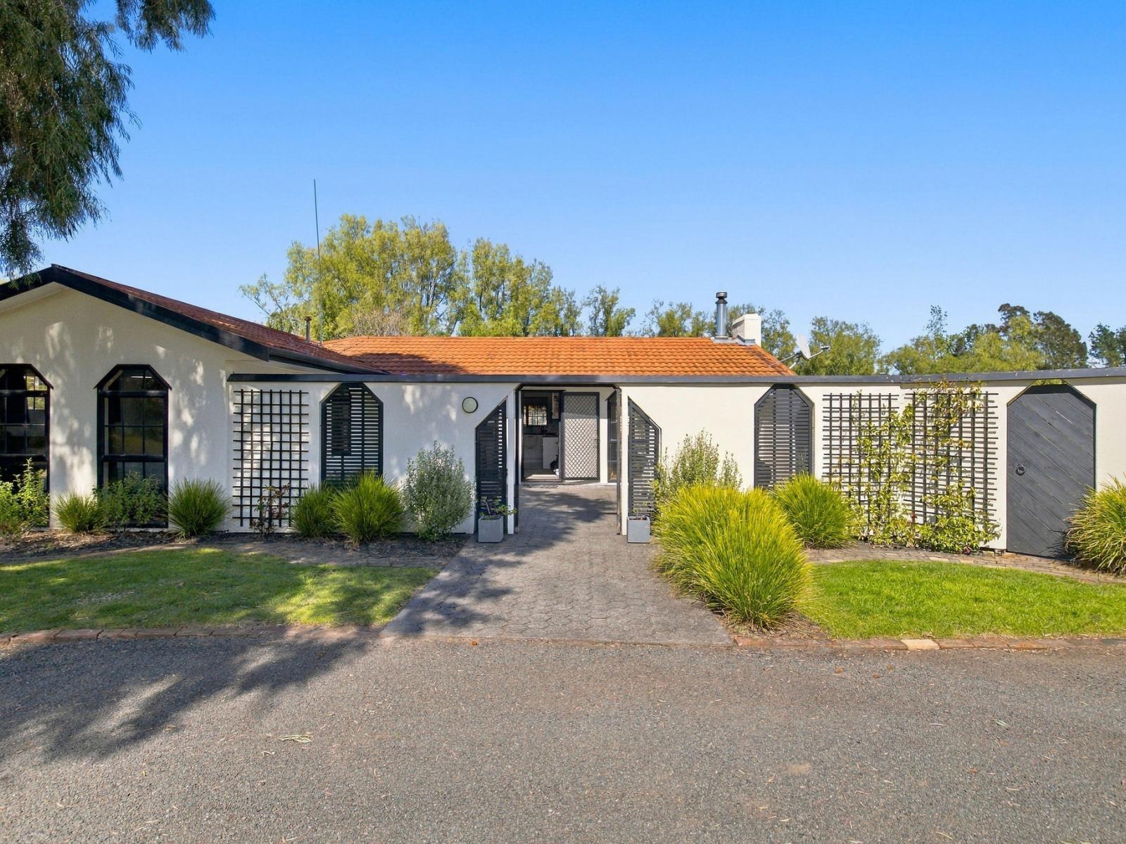 70 Montgomery Road, Westmere