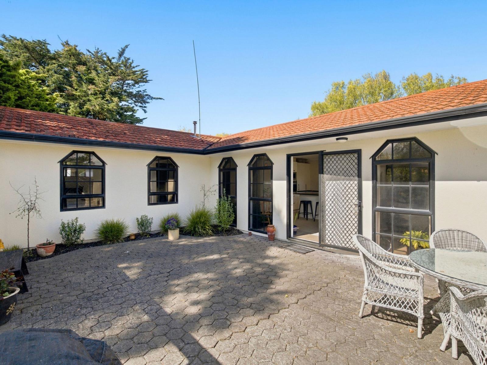 70 Montgomery Road, Westmere