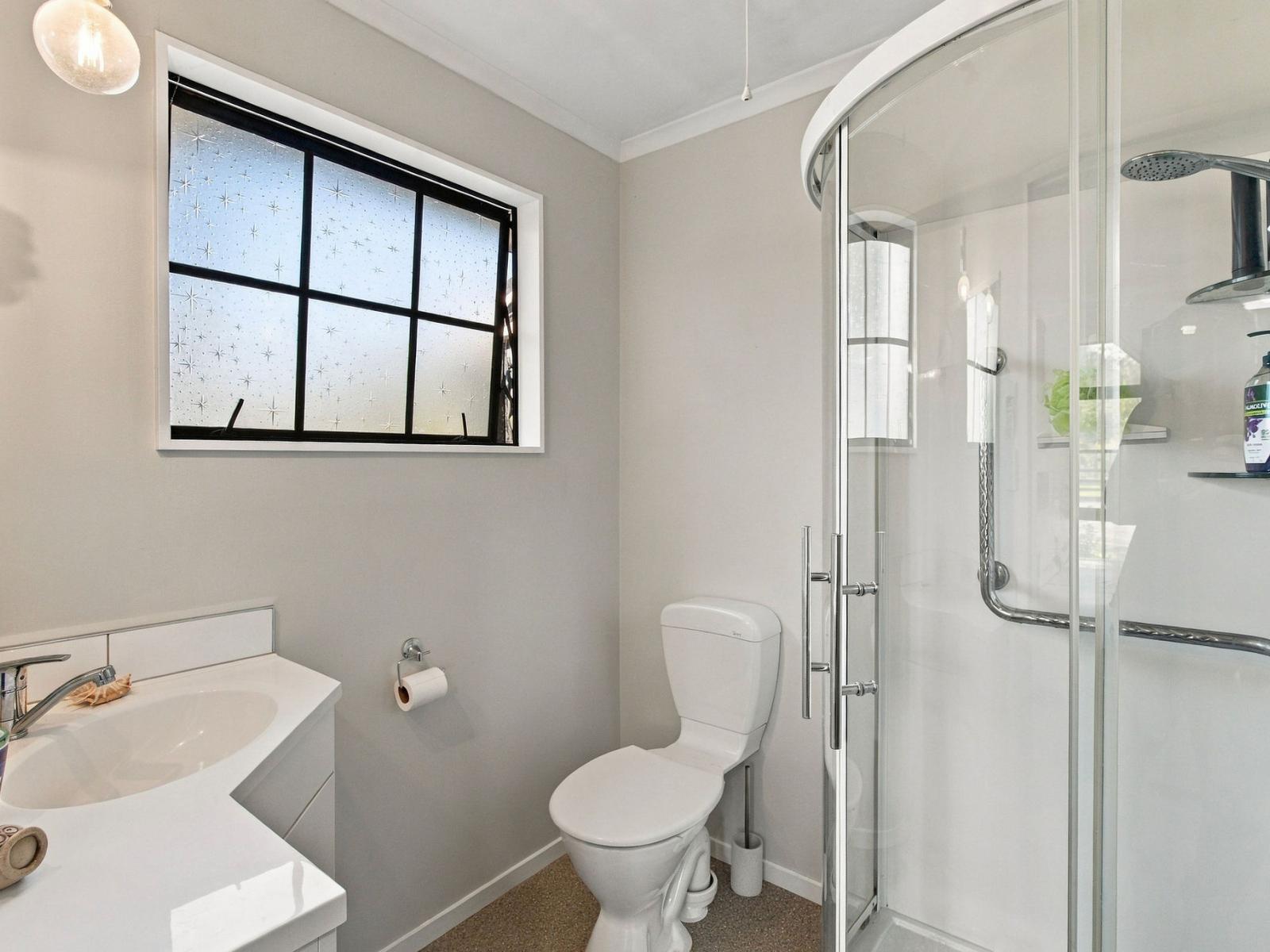70 Montgomery Road, Westmere