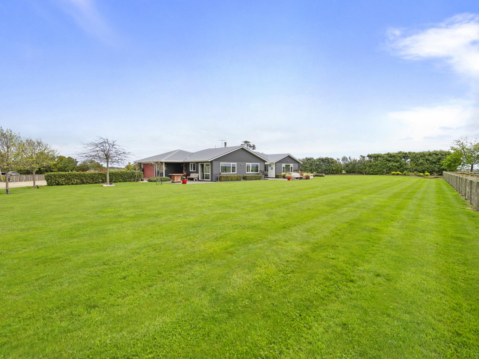 500 Union Line, Marton