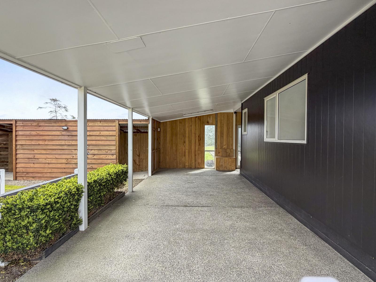 500 Union Line, Marton