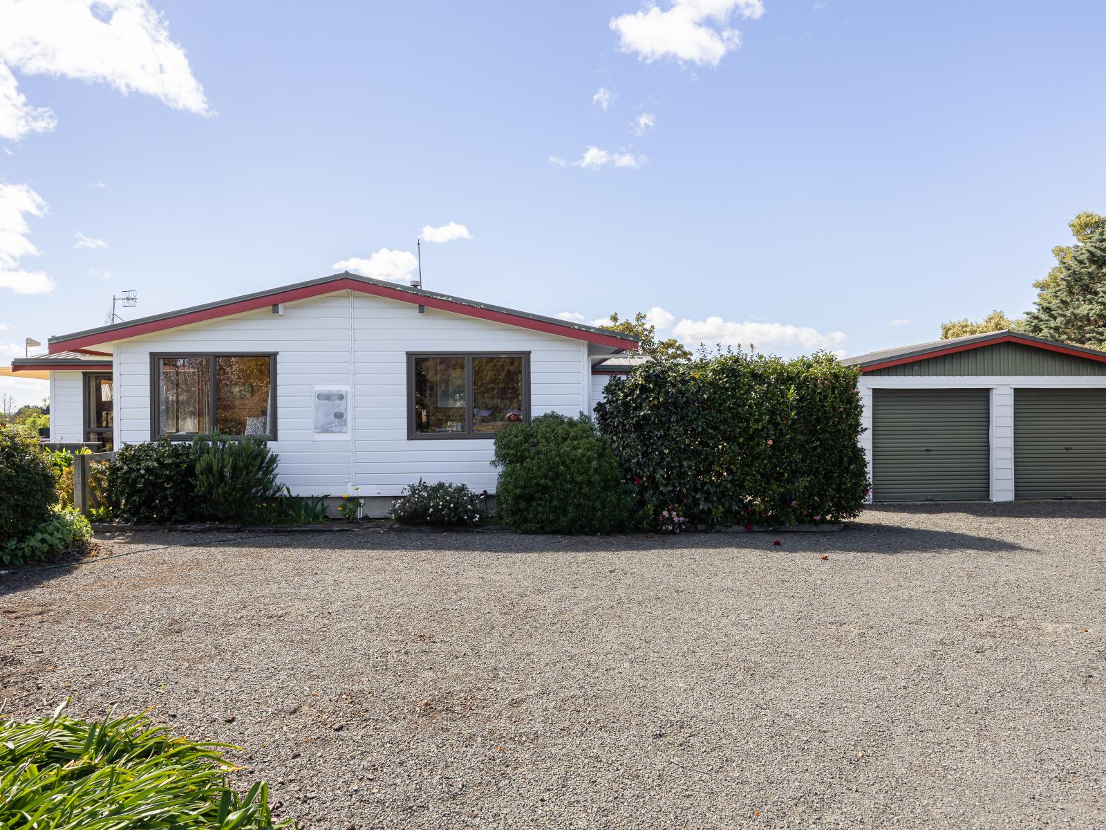 160 Tait Road, Maraekakaho