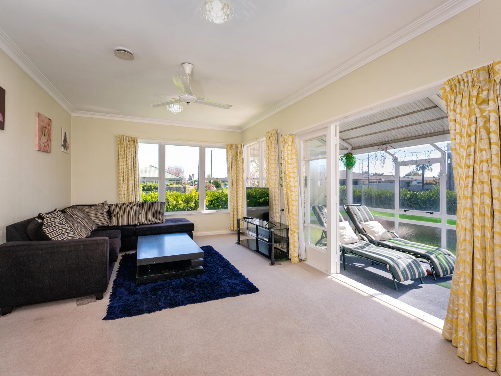 301 Frimley Avenue, Frimley