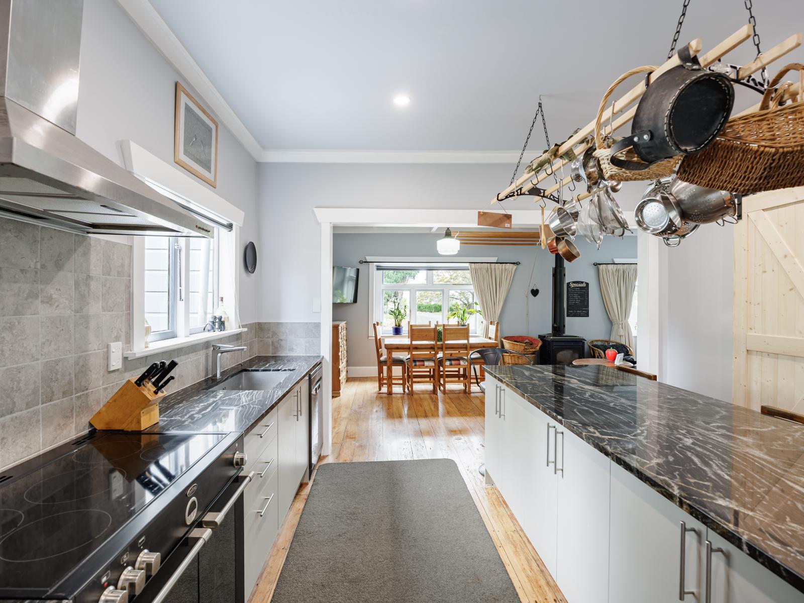 468 Flag Range Road, Sherenden