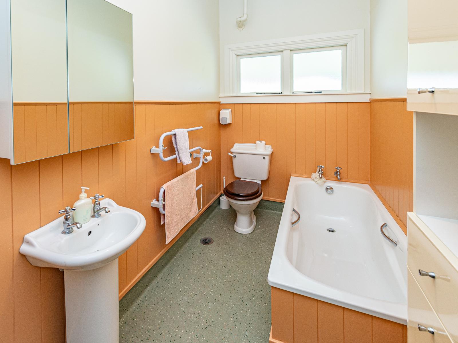 14 Hillside Terrace, St Johns Hill