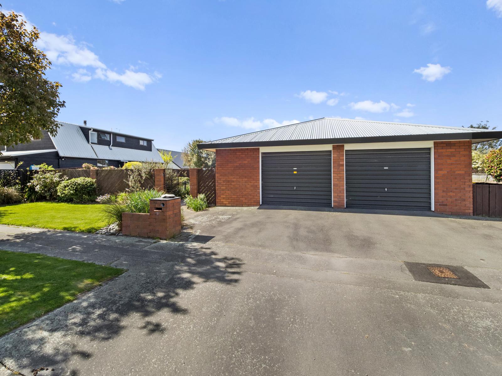 33 Pages Road, Allenton