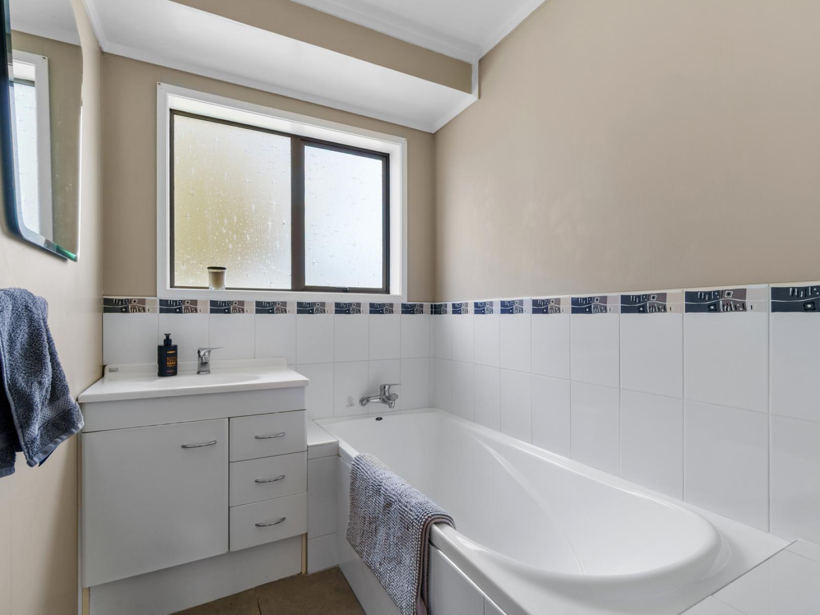 2 Sheridan Crescent, Cambridge