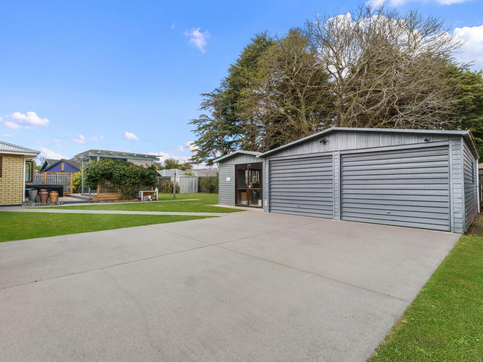 2 Sheridan Crescent, Cambridge