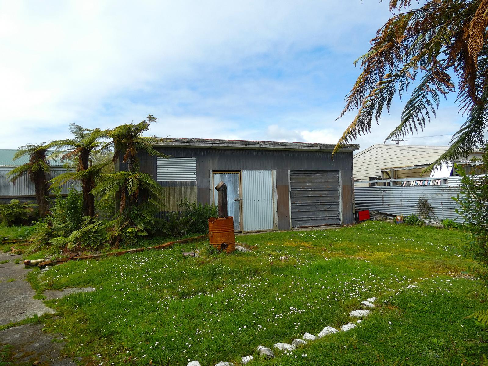 129 Russell Street, Westport