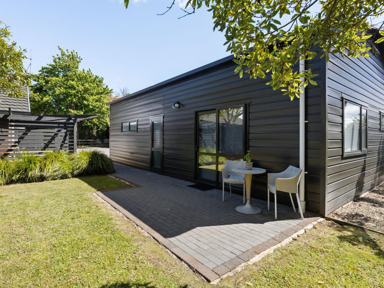 1 Grace Avenue, Cambridge
