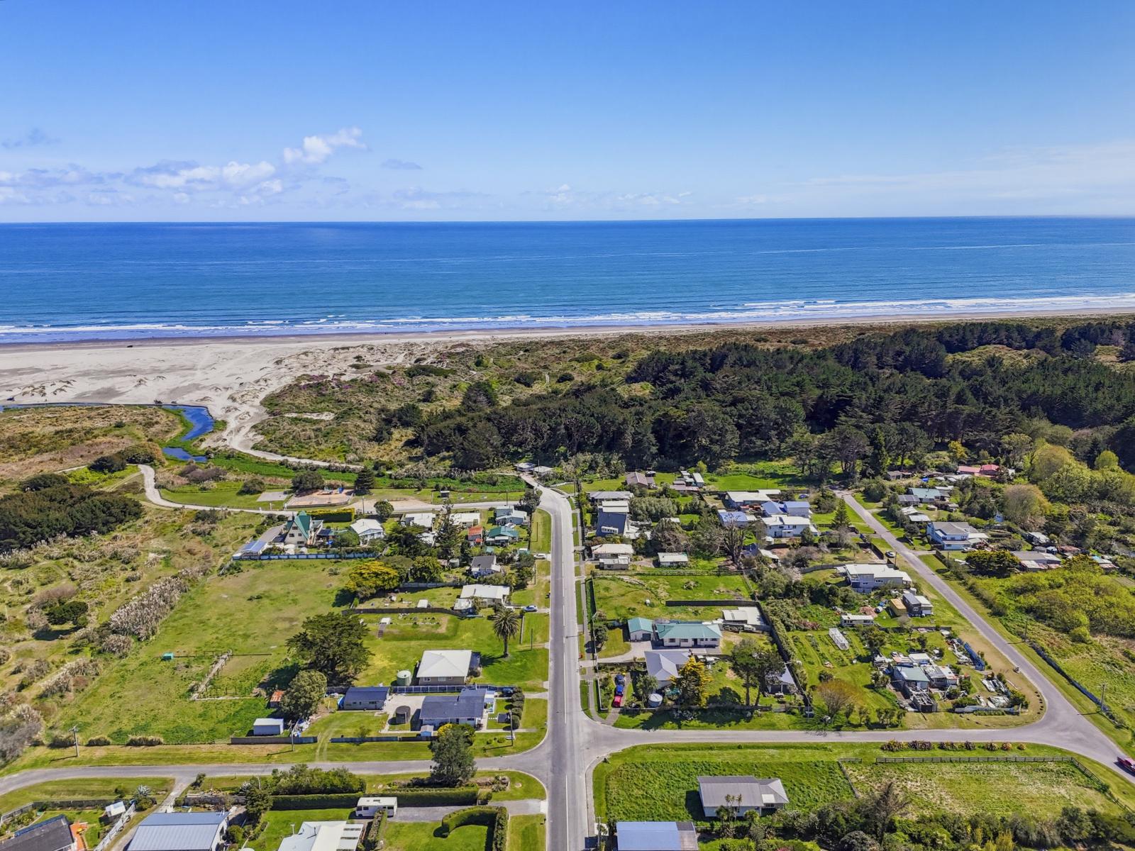 15 Muaupoko Street, Hokio Beach