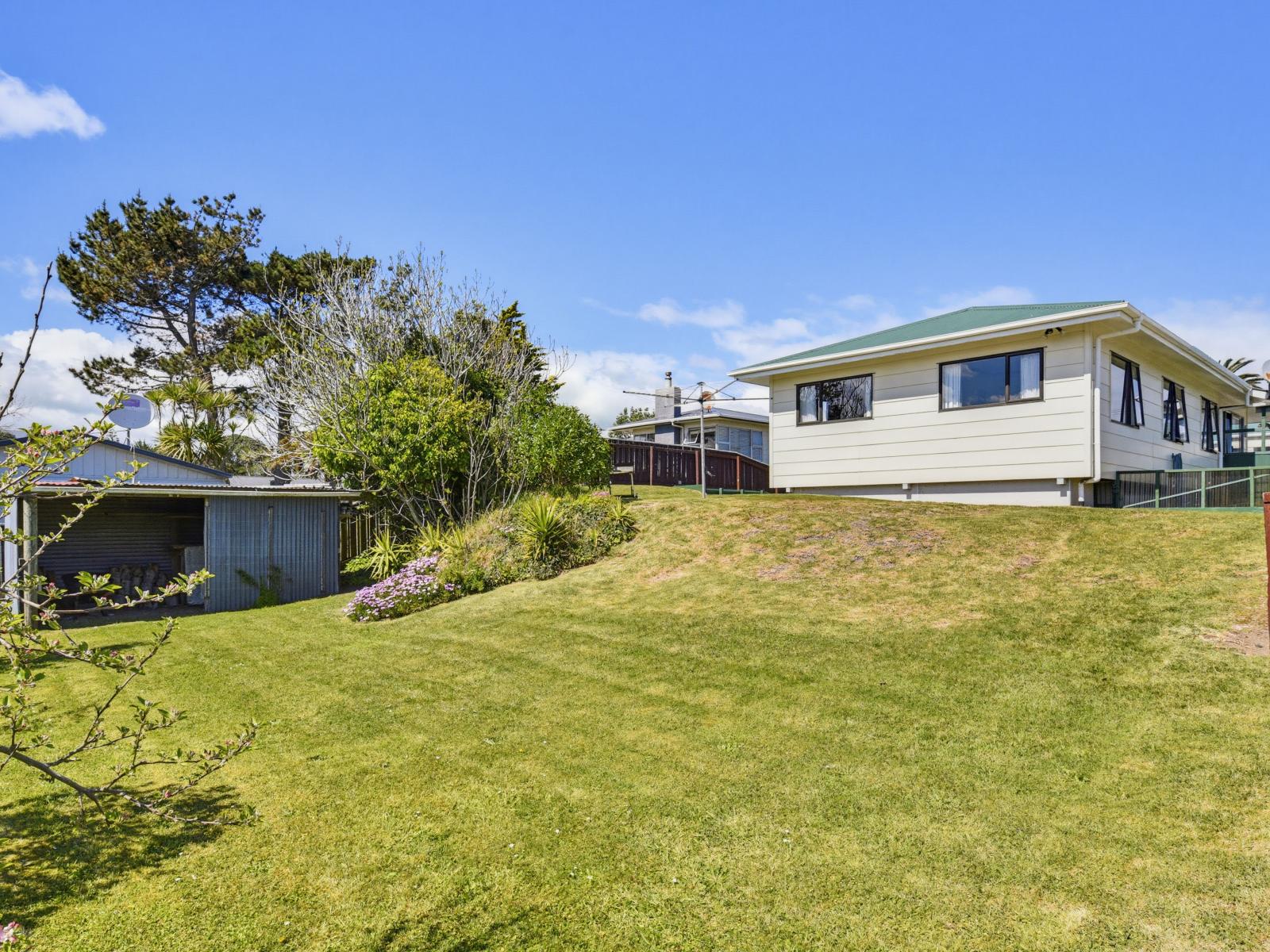 15 Muaupoko Street, Hokio Beach