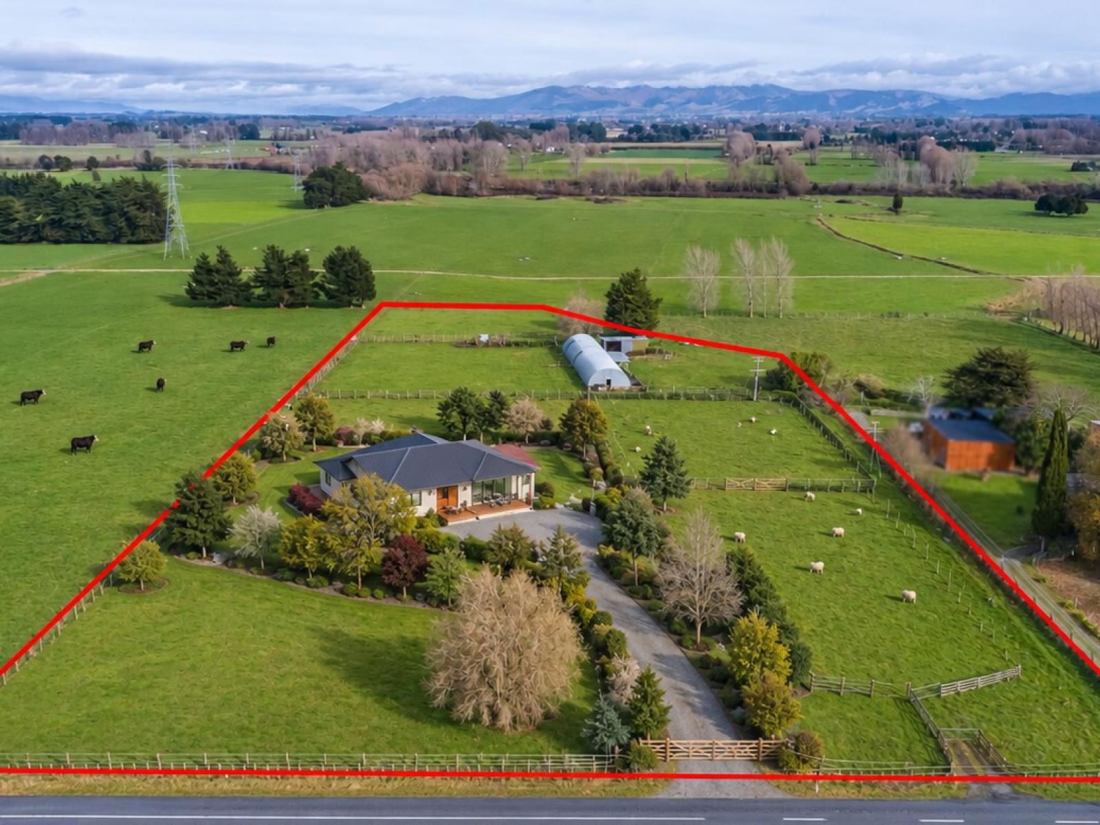 128 Waihakeke Road, Carterton
