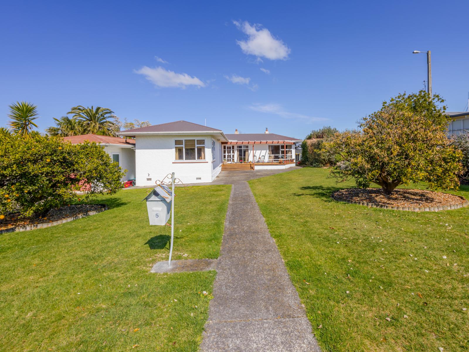 5 Holyrood Terrace, Waipukurau