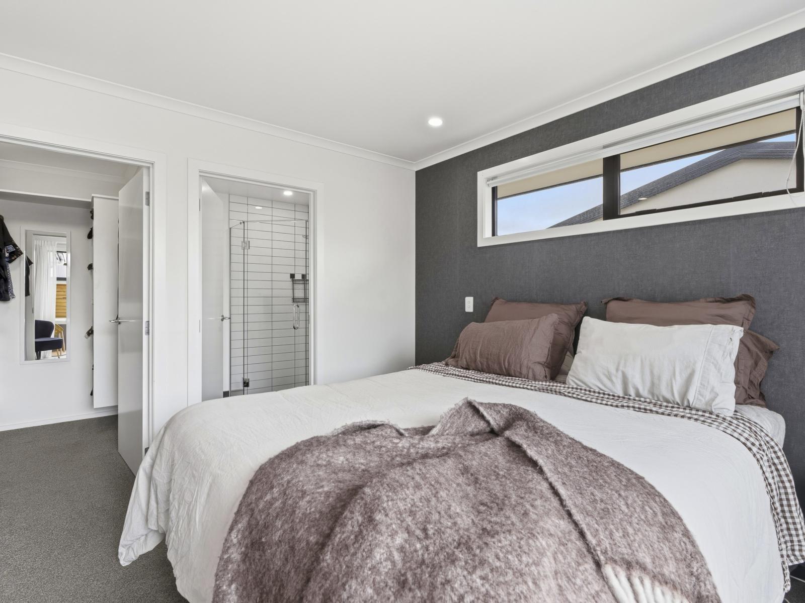 6 Tuwhare Lane, Mosgiel