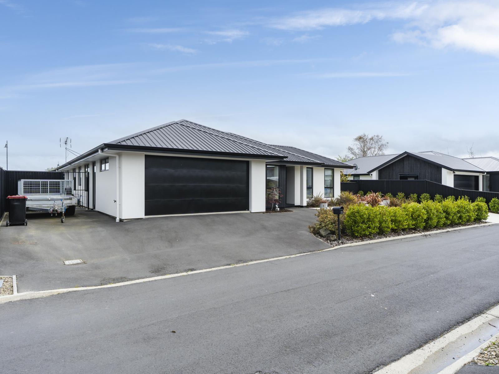 6 Tuwhare Lane, Mosgiel