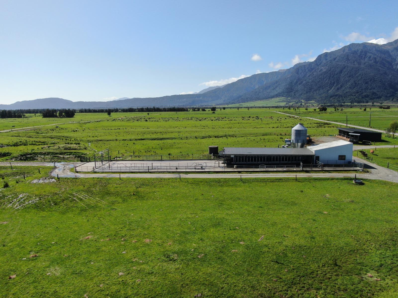 117 Burrough Road, Whataroa