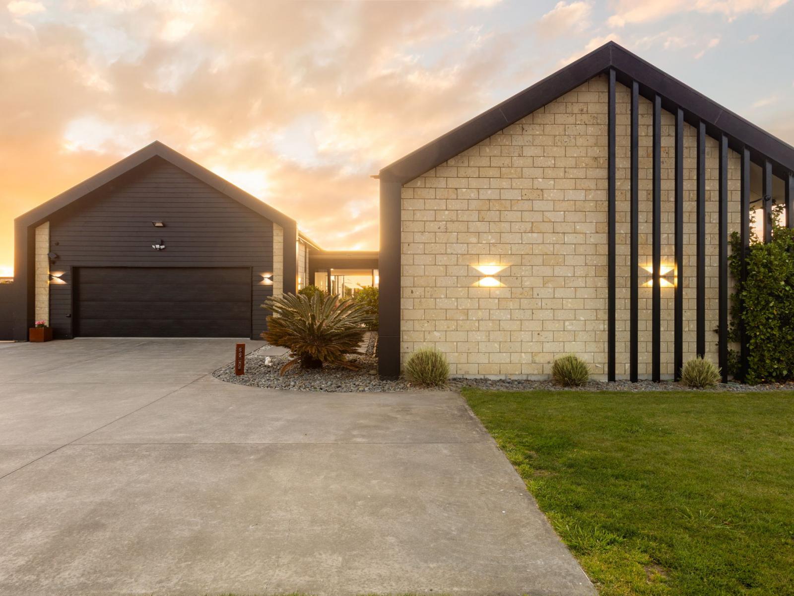 8 Baxter Michael Crescent, Cambridge