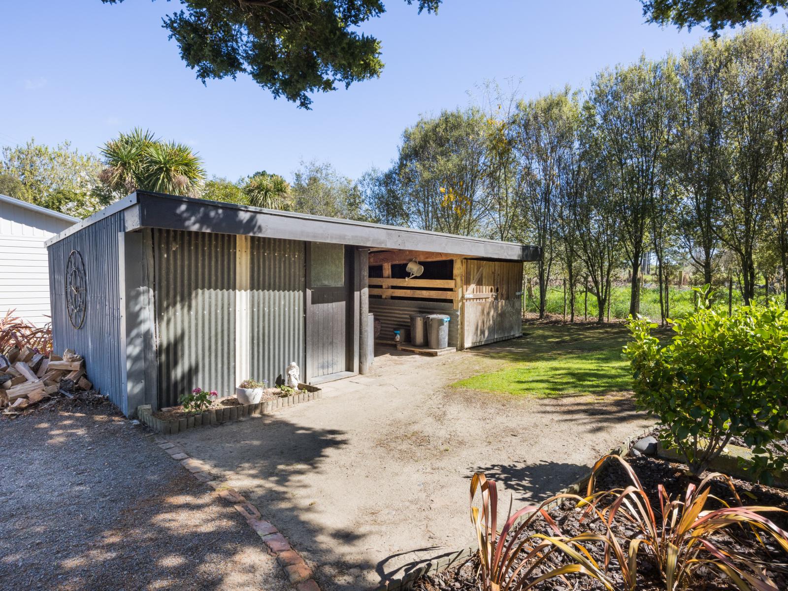 443 Reu Reu Road, Halcombe