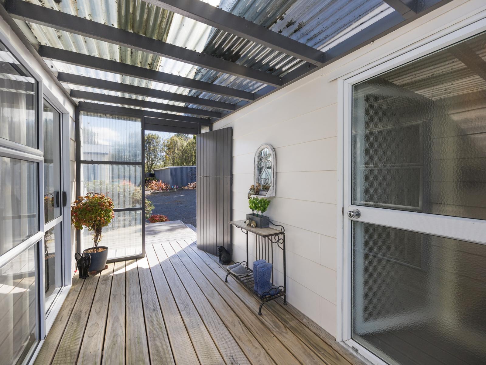 443 Reu Reu Road, Halcombe