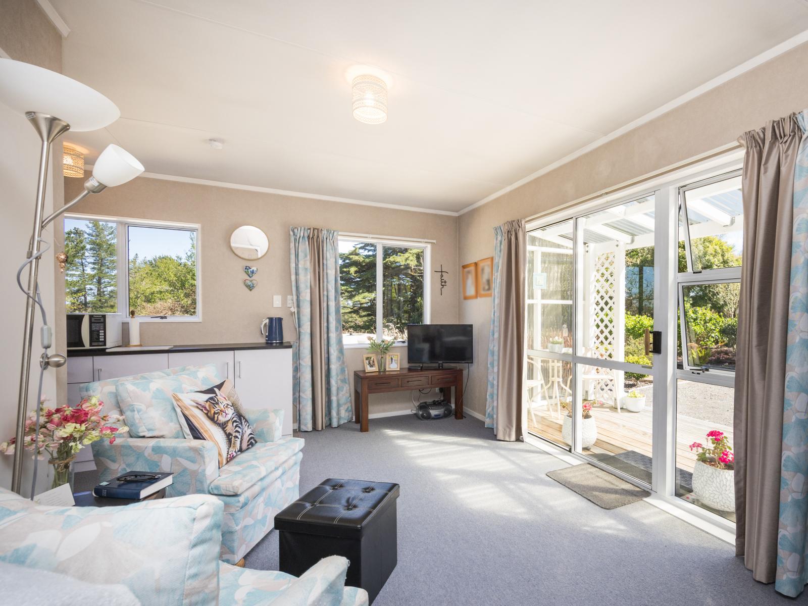 443 Reu Reu Road, Halcombe