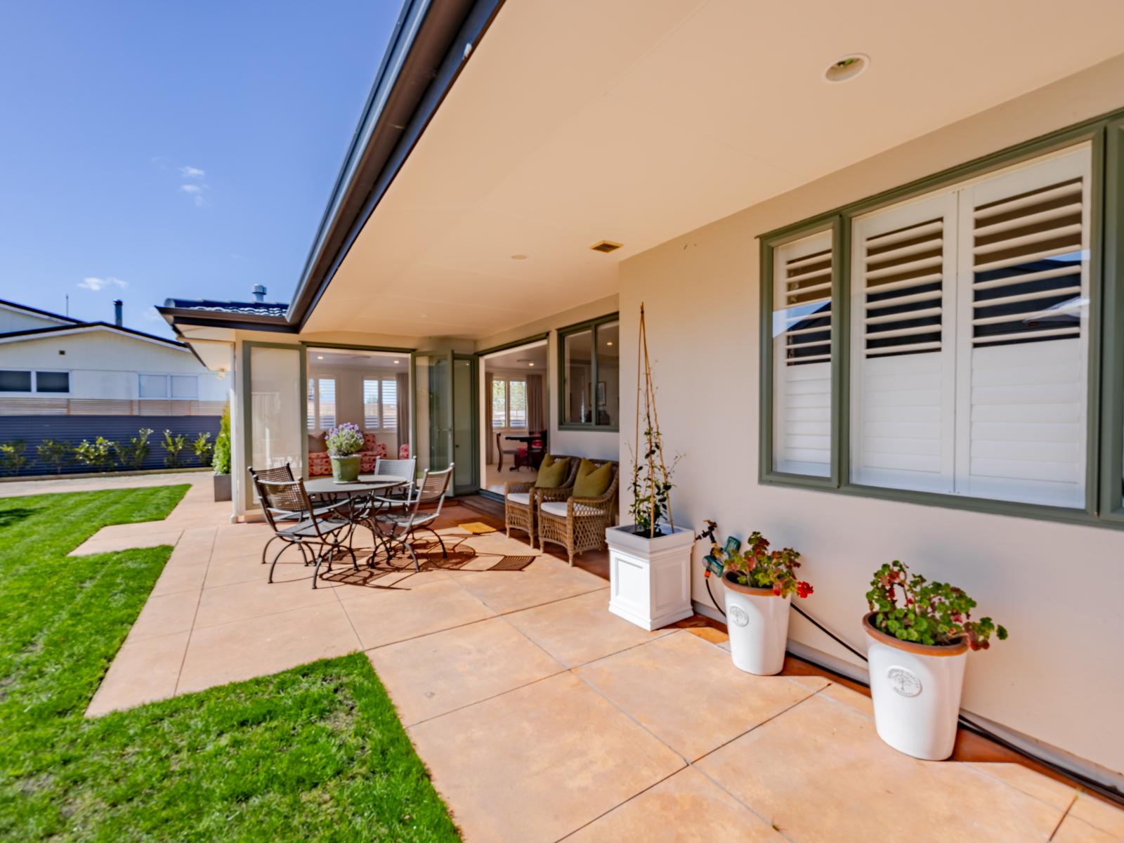 11B Bedford Terrace, Waipukurau