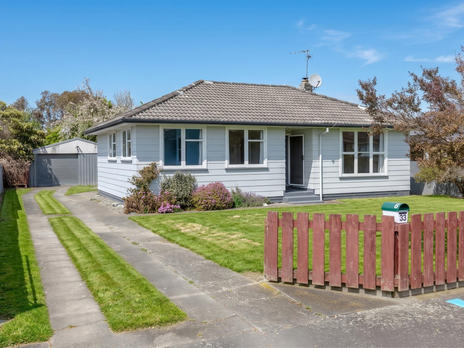 33 Stuart Crescent, Masterton