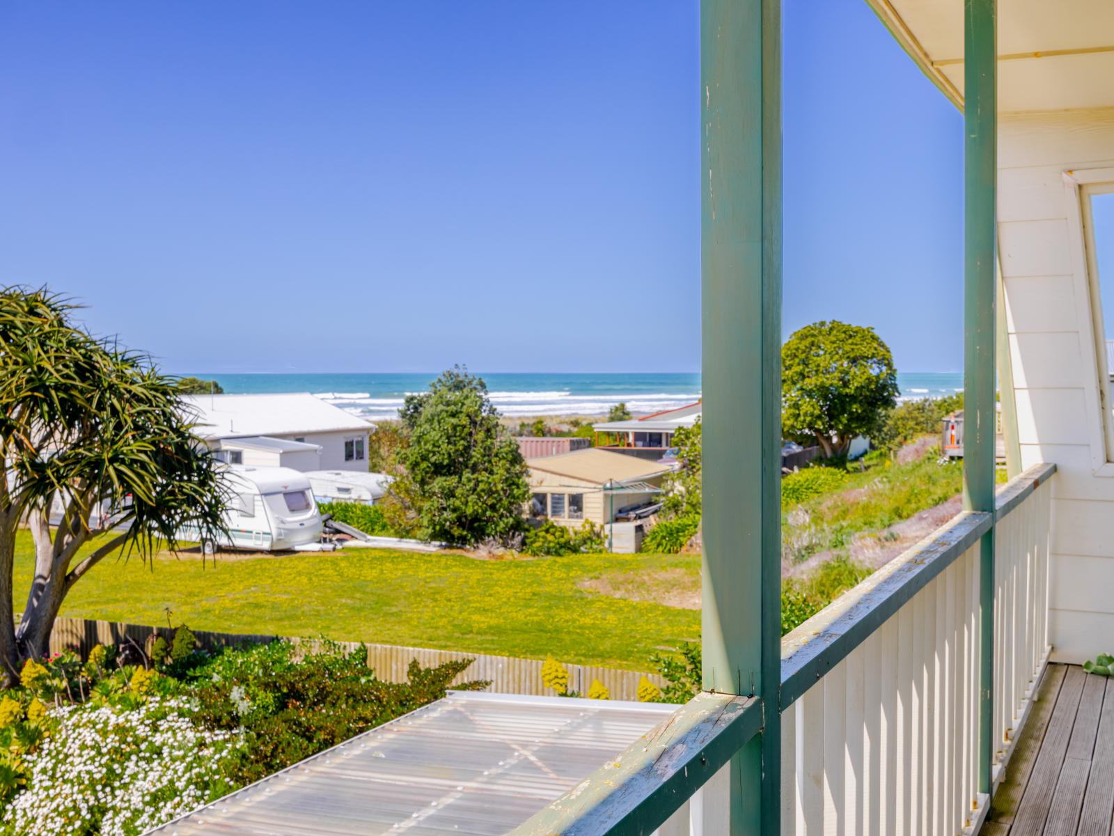 25 Beach Road, Porangahau