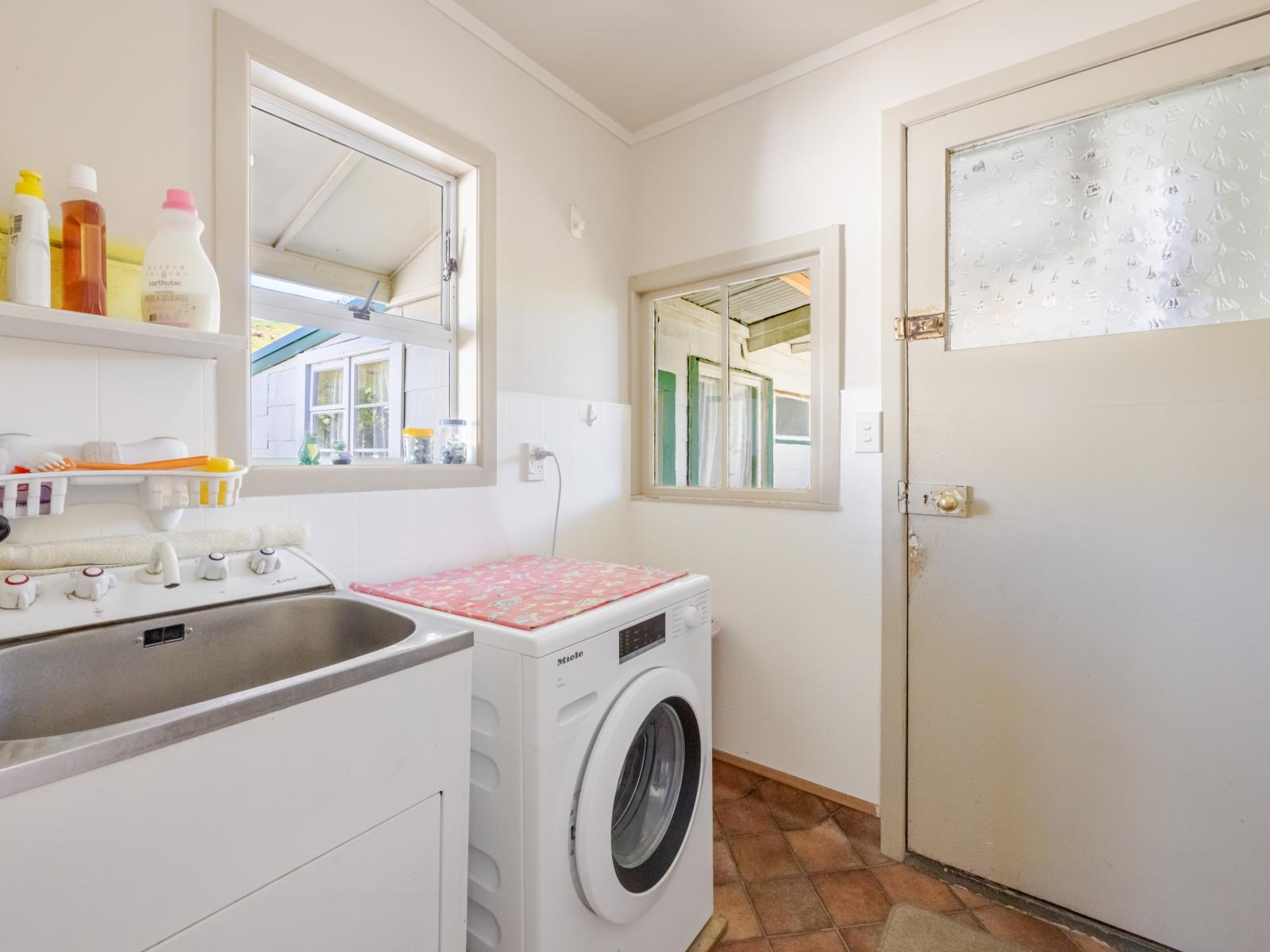 25 Beach Road, Porangahau
