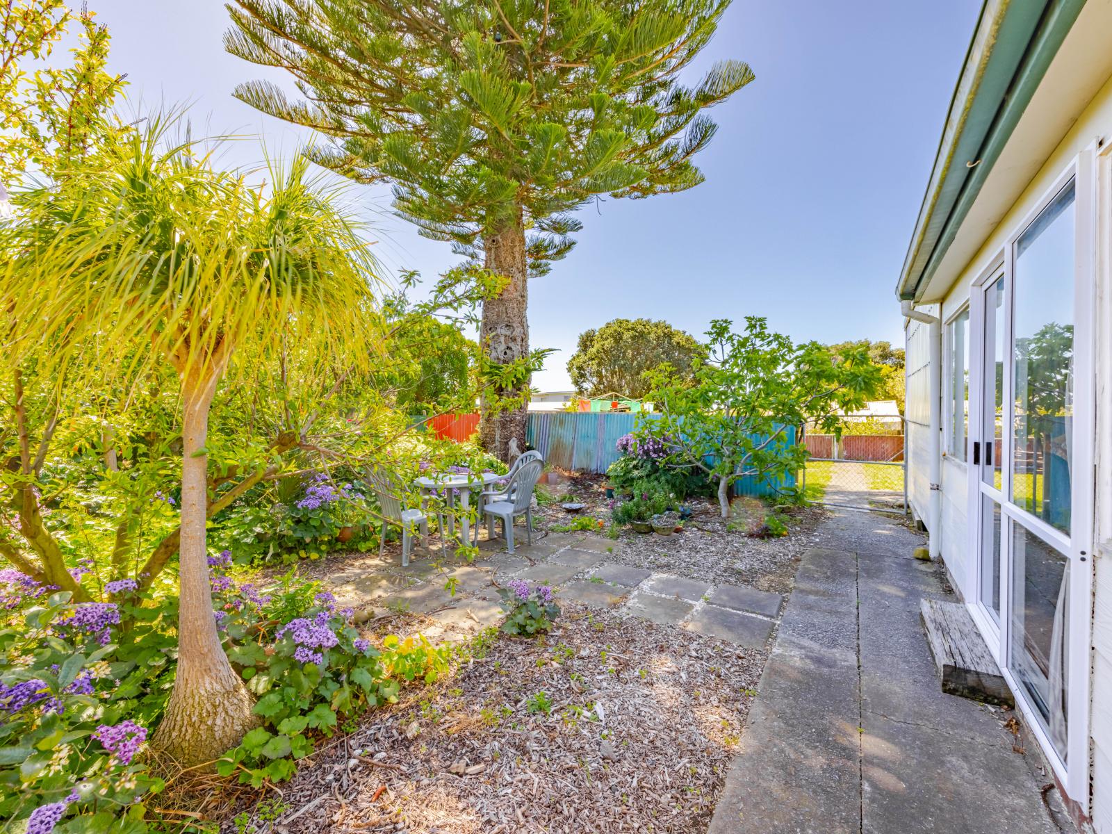 25 Beach Road, Porangahau