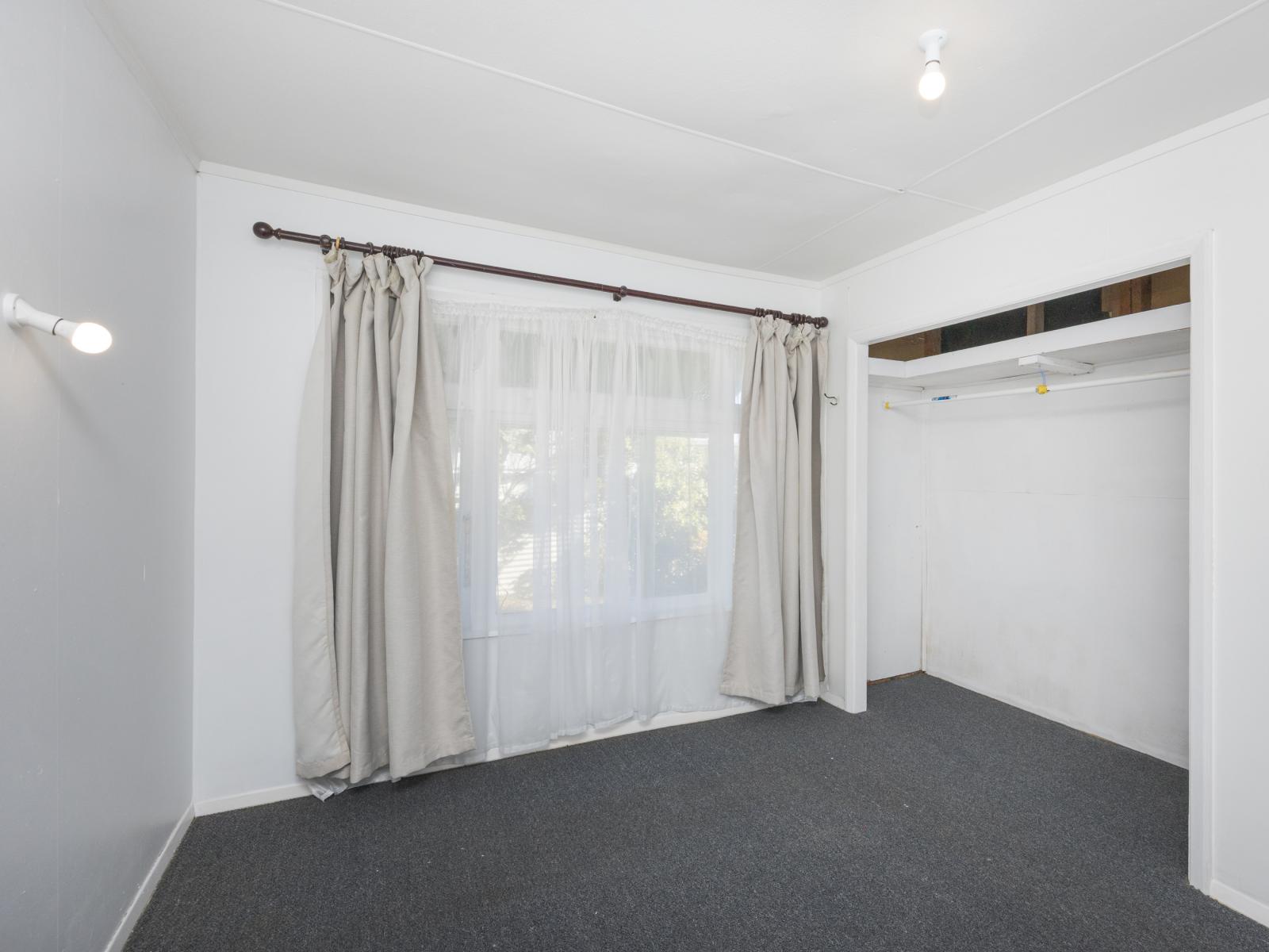 25 Raukawa Street, Himatangi Beach