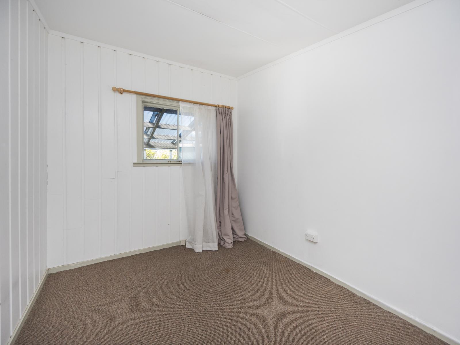 25 Raukawa Street, Himatangi Beach