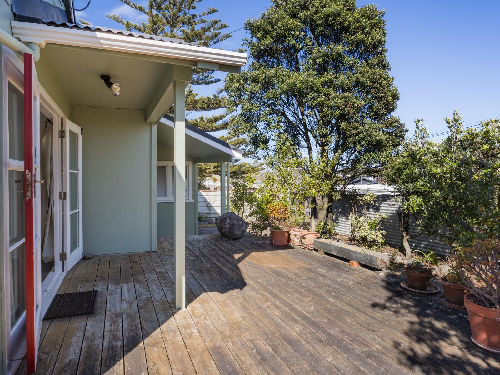 25 Raukawa Street, Himatangi Beach