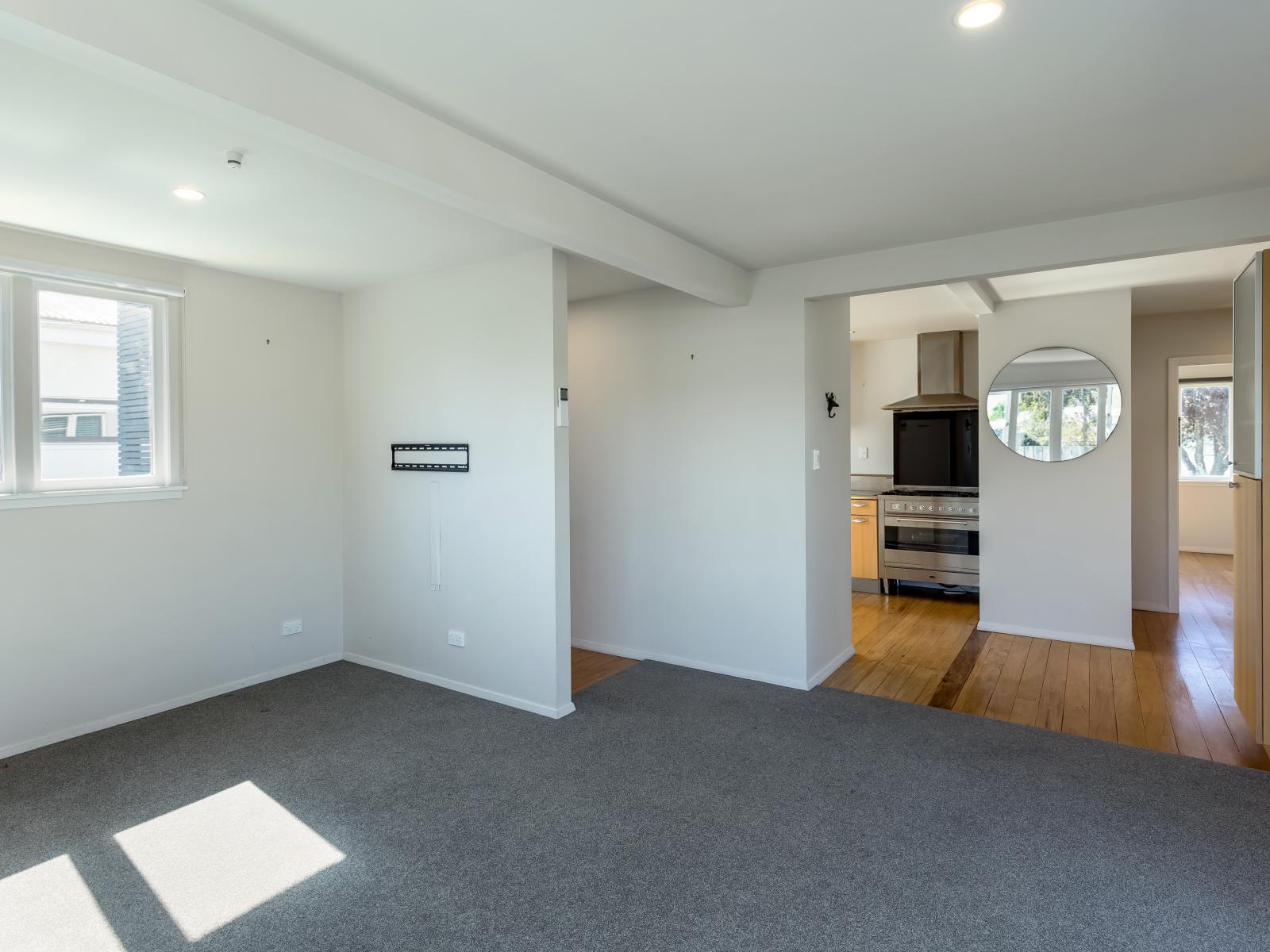 6 McKenzie Terrace, Carterton