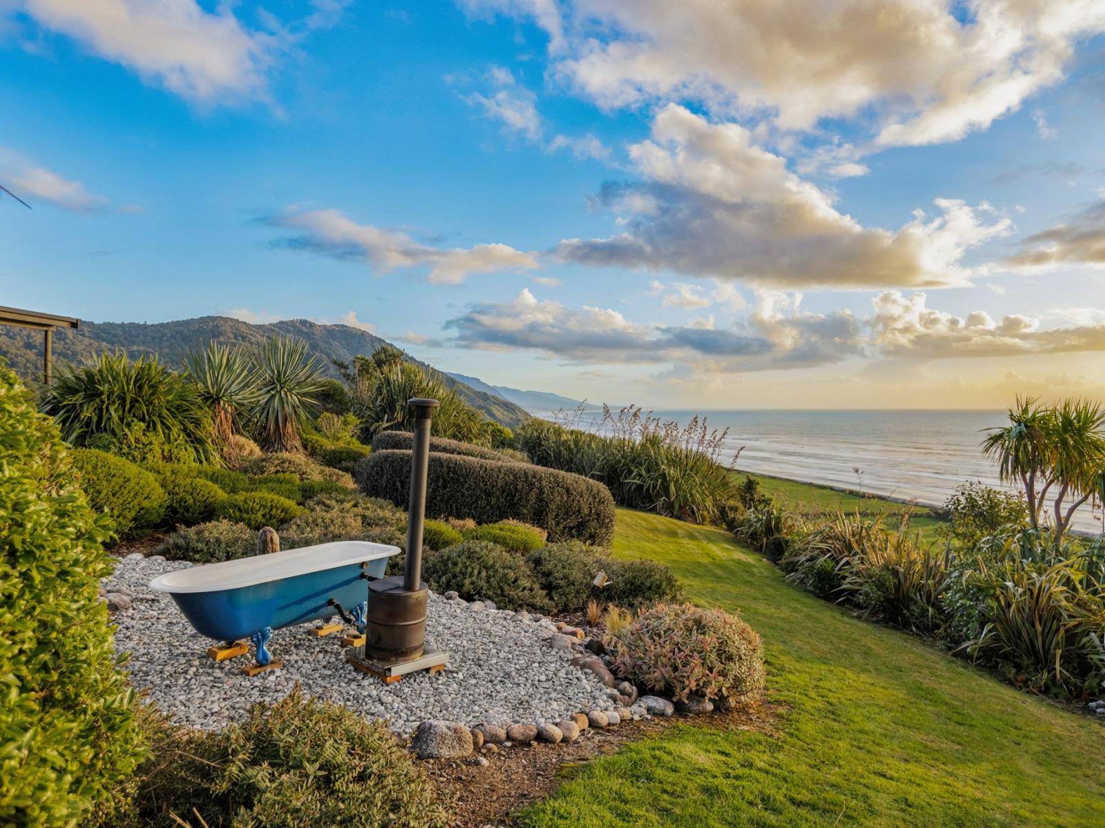 44 Ruru Lane, Mokihinui