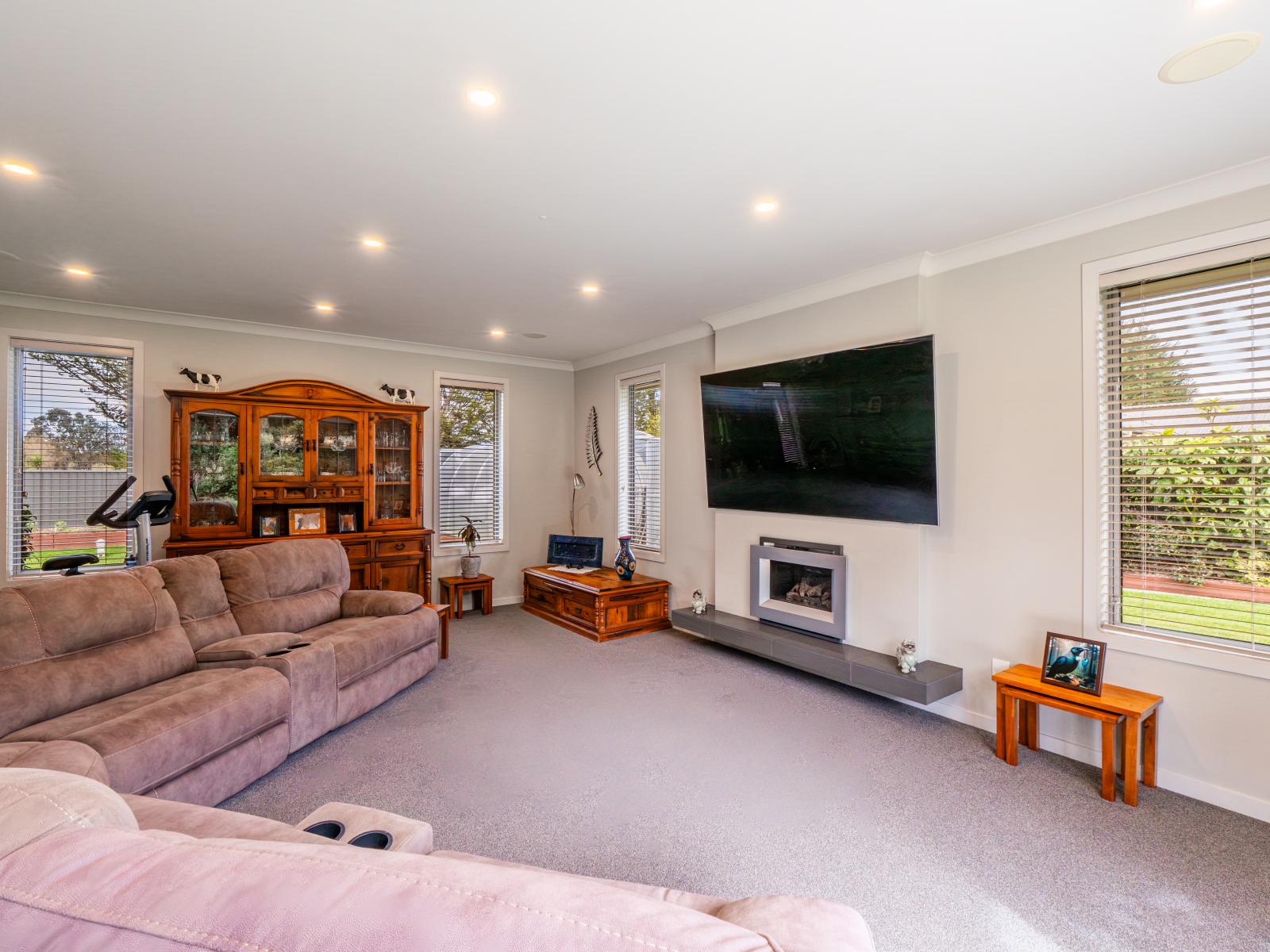 47 Matua Grove, Otatara