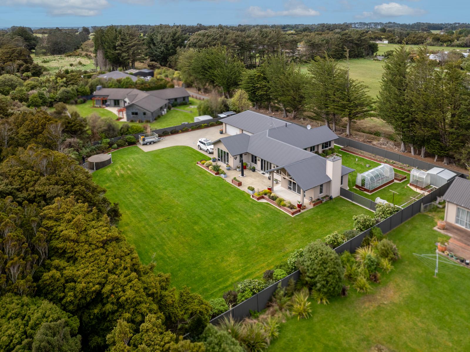 47 Matua Grove, Otatara