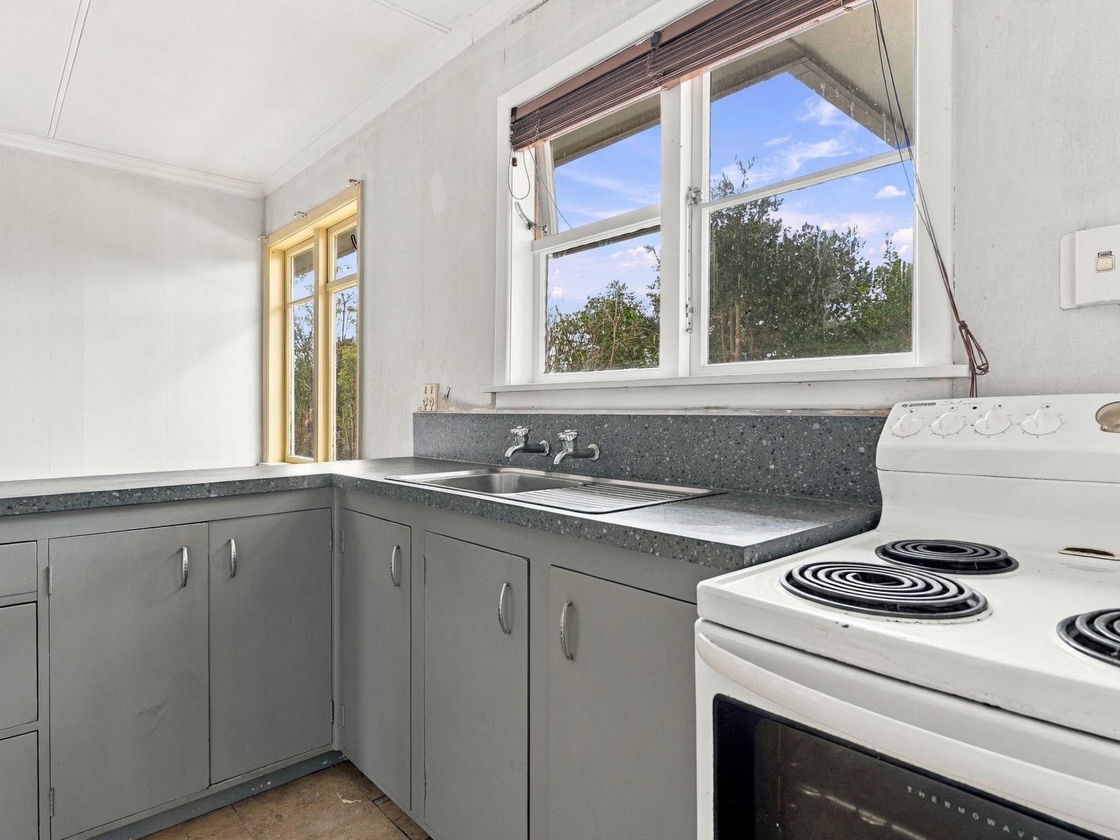 17 Devon Road, Springvale