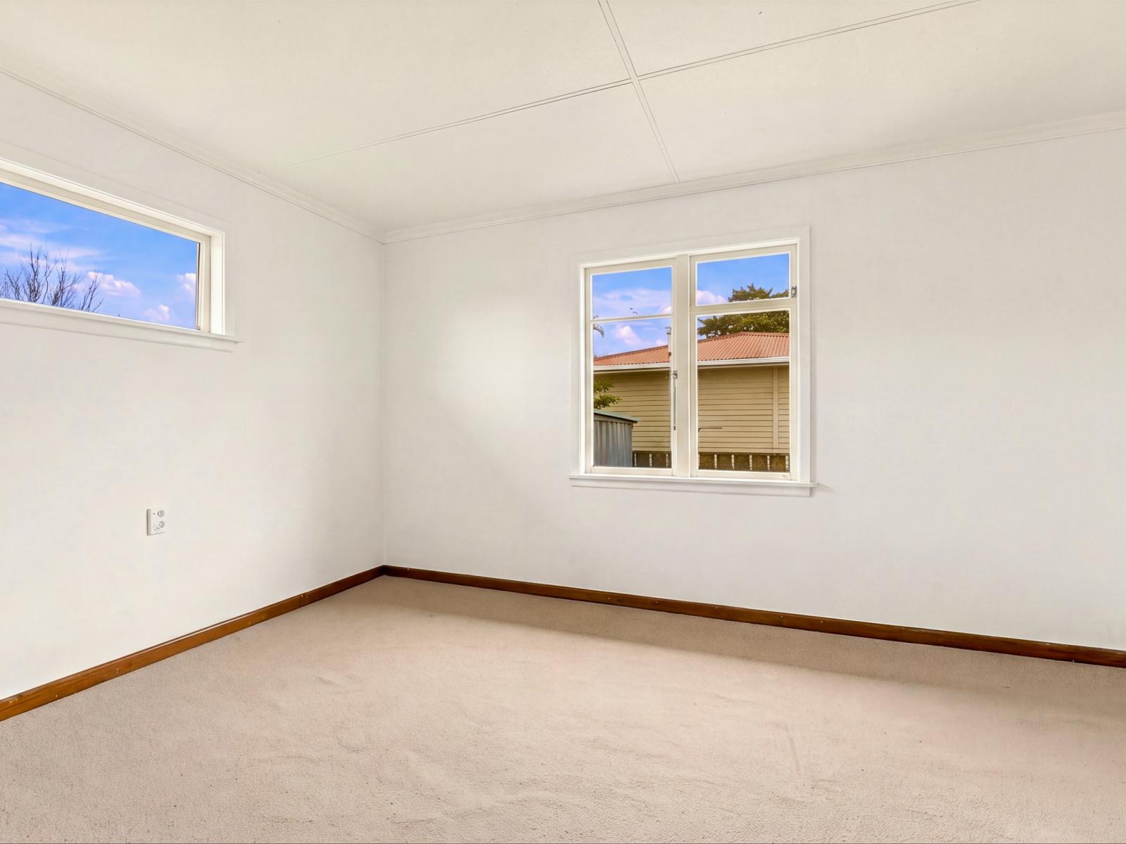 17 Devon Road, Springvale