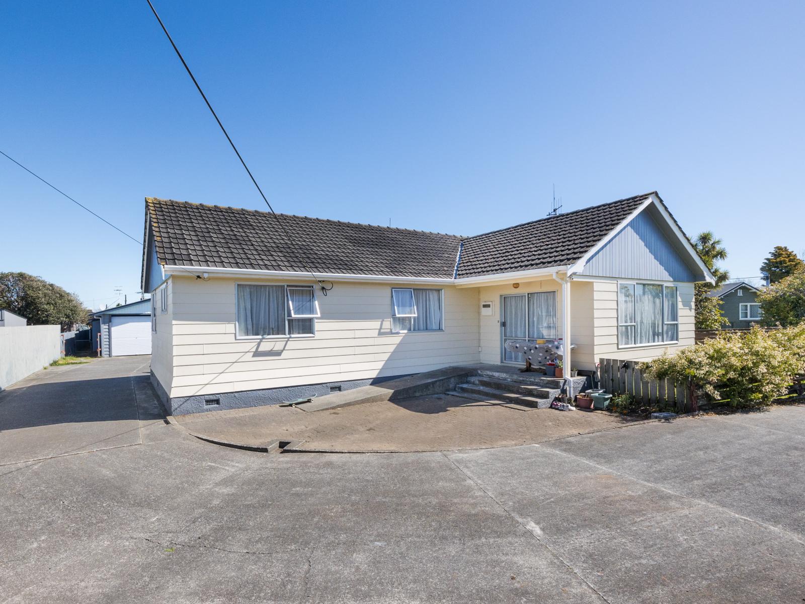 20 Avenue Road, Foxton