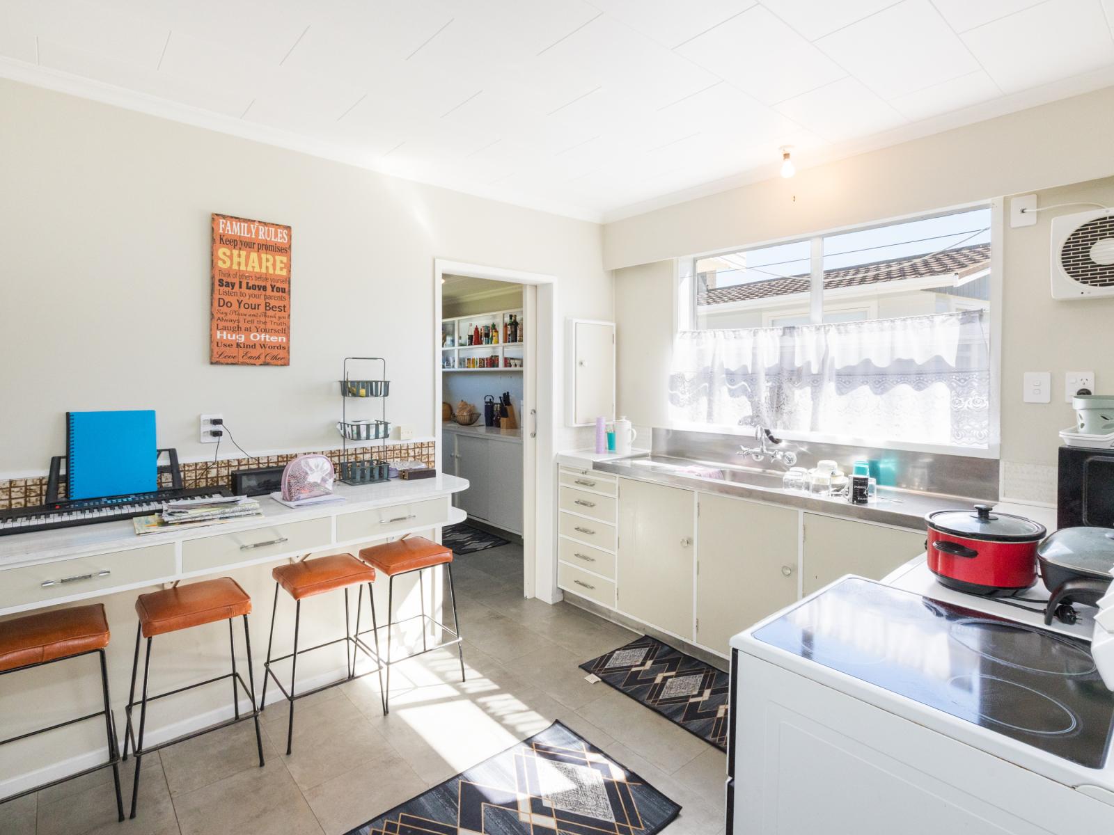 20 Avenue Road, Foxton