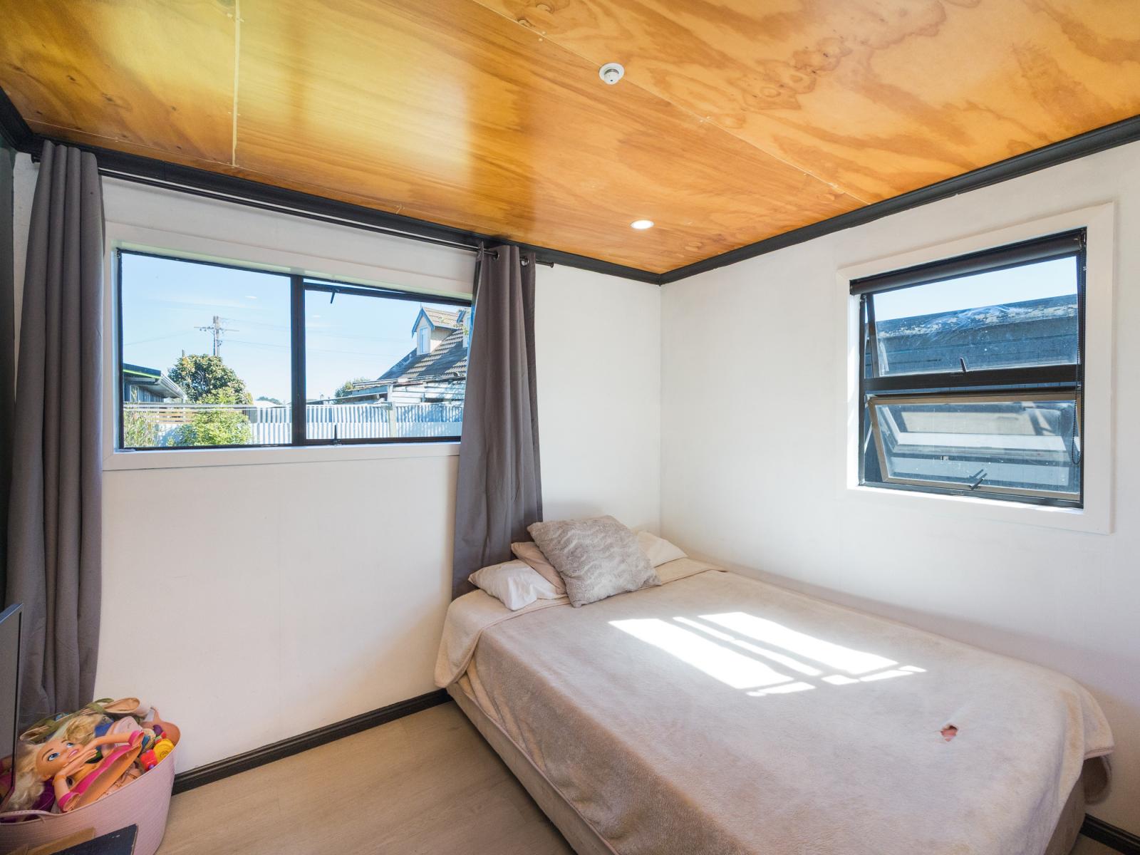 20 Avenue Road, Foxton